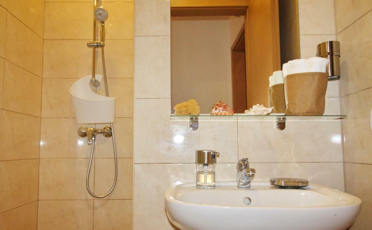 Castle Court Apartment Budapeşte Dış mekan fotoğraf