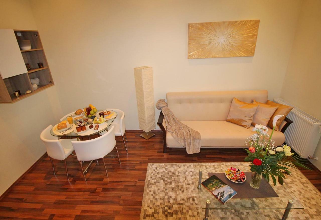 Castle Court Apartment Budapeşte Dış mekan fotoğraf