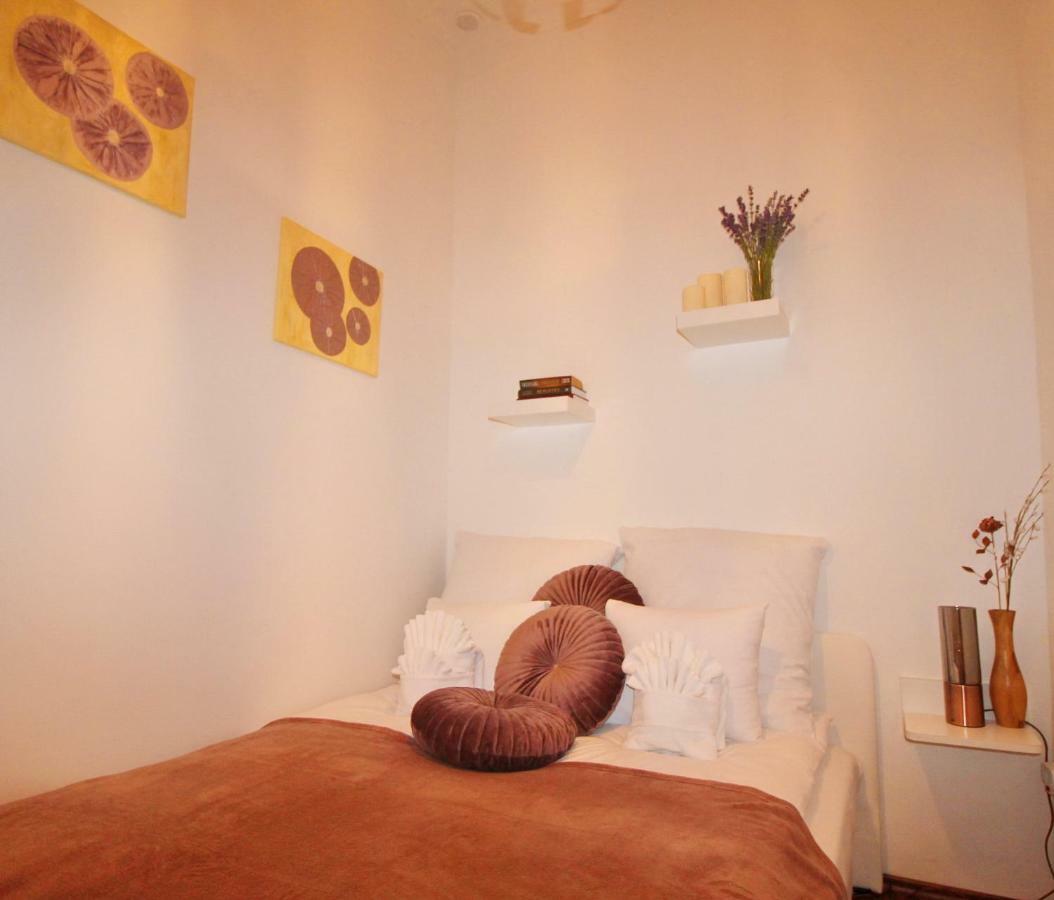 Castle Court Apartment Budapeşte Dış mekan fotoğraf